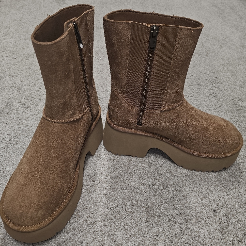 UGG Women's Classic Twin Seam New Heights Boots - Picture 8 of 8